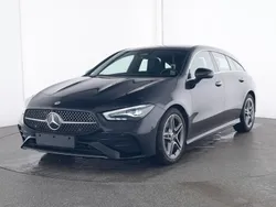 Metalliclack kosmosschwarz Gebraucht 2025 Mercedes CLA200 Shooting Brake AMG Kombi | 34.970 € (Fairer Preis)
