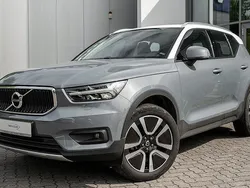 Grau Gebraucht 2021 Volvo XC40 Momentum SUV | 25.890 € (Superpreis)
