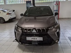 Grau Neu 2025 Mitsubishi ASX Plus SUV | 29.990 € (Etwas zu teuer)