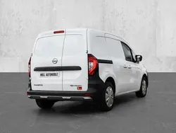 Mineral white (weiss) Gebraucht 2022 Nissan Townstar N-Connecta Van / Kleinbus | 26.980 € (Etwas zu teuer)