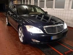 Schwarz Gebraucht 2005 Mercedes S500 Limousine | 13.500 €