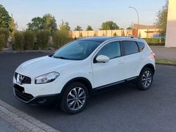 Weiß Gebraucht 2011 Nissan Qashqai Tekna SUV | 9.500 € (Teuer)