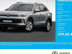 Oyster silver metallic Gebraucht 2024 VW Tiguan Basis SUV | 33.884 € (Guter Preis)