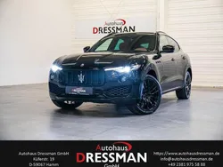Schwarz Gebraucht 2017 Maserati Levante GranLusso SUV | 32.980 €