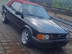 Schwarz Gebraucht 1986 Ford Escort Cabriolet Cabrio | 4.100 €