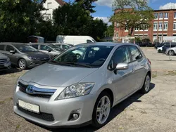 Toyota Auris Hybrid