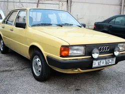 Gelb Gebraucht 1979 Audi 80 Limousine | 2.500 €