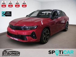 Rot Gebraucht 2024 Opel Astra Ultimate Kombi | 21.980 € (Guter Preis)