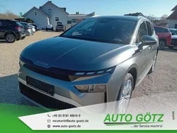 Grau Neu 2025 Skoda Enyaq iV Loft SUV | 42.390 € (Guter Preis)