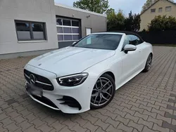 Weiß Gebraucht 2023 Mercedes E220 AMG Cabrio | 54.000 € (Teuer)