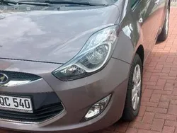 Braun Gebraucht 2014 Hyundai ix20 Van / Kleinbus | 8.500 € (Fairer Preis)