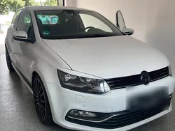 Weiß Gebraucht 2016 VW Polo LOUNGE Kleinwagen | 5.500 € (Guter Preis)