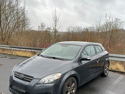 Grau Gebraucht 2010 Kia ProCeed Coupé | 4.800 € (Fairer Preis)