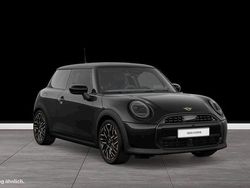 Midnight black Gebraucht 2025 Mini Cooper Favoured Kleinwagen | 27.350 € (Guter Preis)