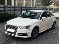 Weiß Gebraucht 2015 Audi A3 Sportback e-tron S-Line Limousine | 9.999 €
