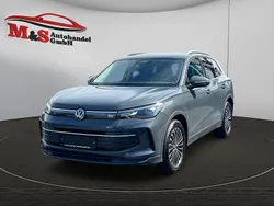 Delfingrau metallic Gebraucht 2025 VW Tiguan Life SUV | 31.590 € (Guter Preis)