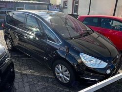 Schwarz Gebraucht 2014 Ford S-MAX Titanium X Van / Kleinbus | 12.000 € (Teuer)