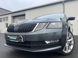 Grau Gebraucht 2020 Skoda Octavia Ambition Kombi | 17.340 € (Fairer Preis)