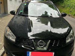 Schwarz Gebraucht 2010 Nissan Qashqai +2 SUV | 6.500 € (Fairer Preis)