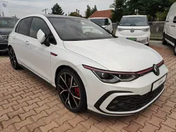 Weiß Gebraucht 2023 VW Golf VIII GTI Limousine | 38.794 € (Teuer)