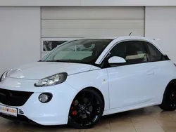 Weiß Gebraucht 2017 Opel Adam S Kleinwagen | 14.650 € (Etwas zu teuer)