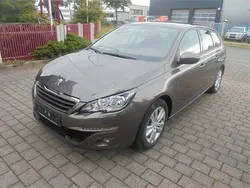 Grau Gebraucht 2016 Peugeot 308 Kombi | 9.900 € (Fairer Preis)