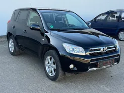 Schwarz Gebraucht 2008 Toyota RAV4 SUV | 12.950 € (Teuer)