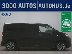 Lackierung schwarz perla nera/ Gebraucht 2021 Citroën Spacetourer Feel Van | 23.980 € (Superpreis)