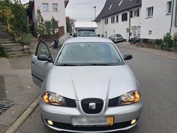 Grau Gebraucht 2005 Seat Ibiza Kleinwagen | 950 € (Guter Preis)