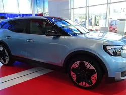 Arctic blue Neu 2025 Ford Explorer Premium SUV | 45.600 € (Guter Preis)