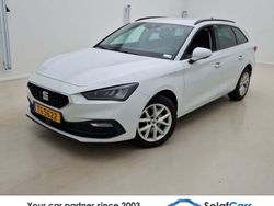 Weiß Gebraucht 2021 Seat Leon ST Kombi | 14.399 € (Guter Preis)