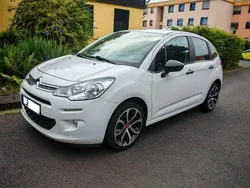 Weiß Gebraucht 2015 Citroën C3 Red Block Kleinwagen | 6.999 €