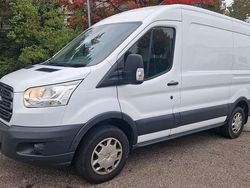 Weiß Gebraucht 2016 Ford Transit Trend Van / Kleinbus | 9.900 € (Superpreis)