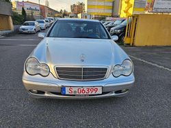 Silber Gebraucht 2002 Mercedes C180 Classic Limousine | 3.990 € (Fairer Preis)