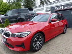 Rot Gebraucht 2022 BMW 318 Advantage Limousine | 23.680 € (Fairer Preis)
