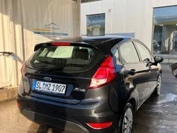 Schwarz Gebraucht 2015 Ford Fiesta SYNC Edition Kleinwagen | 5.900 € (Fairer Preis)