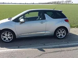 Silber Gebraucht 2013 Citroën DS3 Limousine | 2.999 € (Fairer Preis)