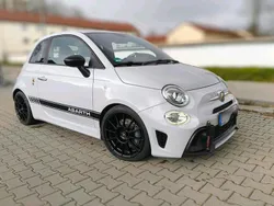 Grau Gebraucht 2017 Abarth 595 Turismo Kleinwagen | 17.000 € (Fairer Preis)