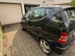 Schwarz Gebraucht 2004 Mercedes A170 Limousine | 550 €