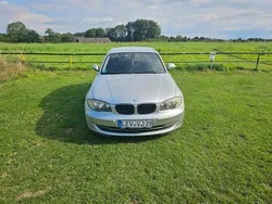 Silber Gebraucht 2007 BMW 116 Efficient Dynamics Kleinwagen | 3.999 € (Fairer Preis)
