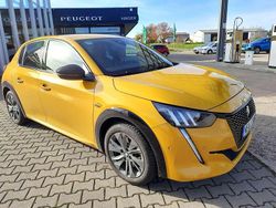 Faro gelb perleffekt Gebraucht 2022 Peugeot e-208 GT Kleinwagen | 19.990 € (Etwas zu teuer)