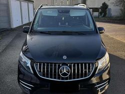Schwarz Gebraucht 2017 Mercedes V200 Edition Van / Kleinbus | 26.999 €