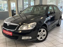 Cerna magic/black magic Gebraucht 2009 Skoda Octavia Elegance Limousine | 6.990 € (Fairer Preis)