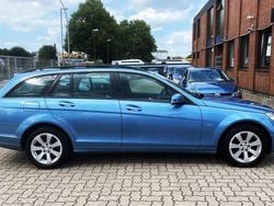 Blau Gebraucht 2010 Mercedes C250 Kombi | 5.990 € (Superpreis)