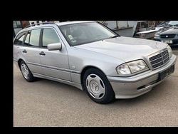 Silber Gebraucht 1998 Mercedes C250 Limousine | 11.990 € (Etwas zu teuer)