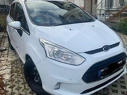 Weiß Gebraucht 2016 Ford B-MAX Titanium Van / Kleinbus | 6.950 € (Guter Preis)