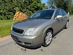 Grau Gebraucht 2002 Opel Vectra Basis Limousine | 1.499 € (Fairer Preis)