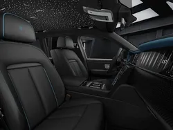 Schwarz Neu 2025 Rolls Royce Cullinan SUV | 630.700 € (Fairer Preis)