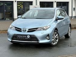 Blau Gebraucht 2014 Toyota Auris Hybrid Executive Limousine | 11.990 € (Fairer Preis)