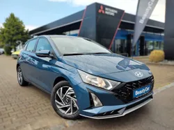 Blau Neu 2025 Hyundai i20 Limousine | 20.990 € (Guter Preis)